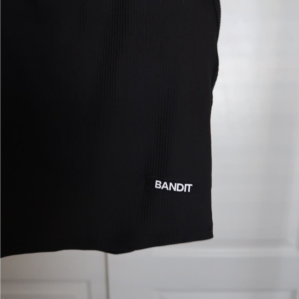 Bandit Running Ribbed Race Crop - Picture 4 of 6